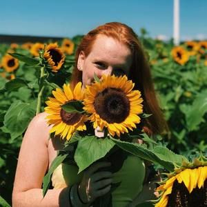 Meet your Posher, Emma